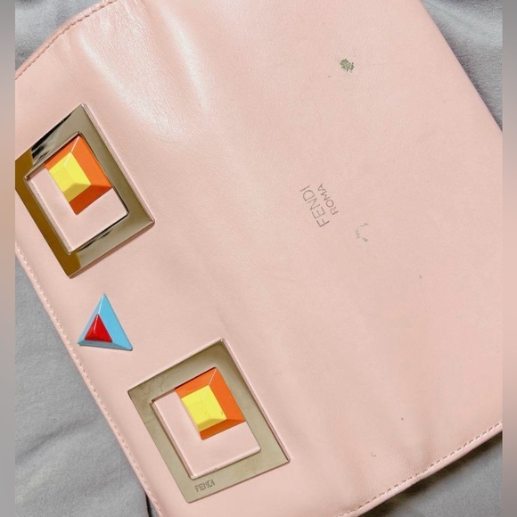 GUC Fendi Vitello Century Hypnoteyes Zip MONSTER Wallet Bubblegum INCLUSIVE Box+ - Picture 4 of 14